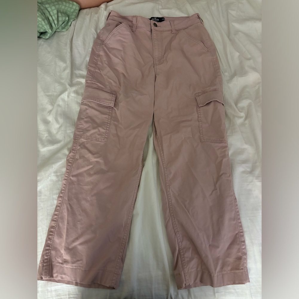 hollister pink cargo pants size 5 short